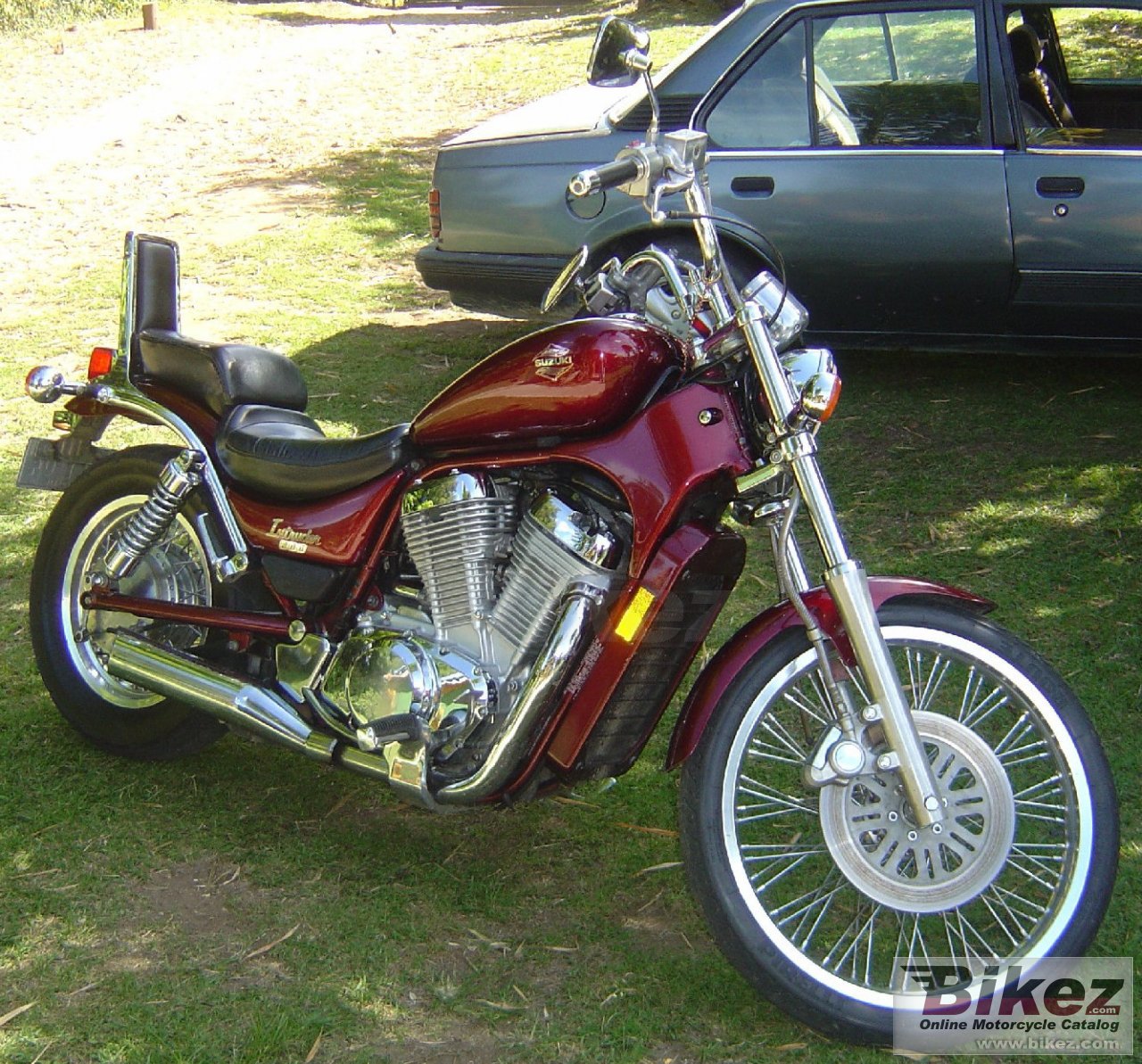 Big Saul Osorio L vs 800 intruder picture and wallpaper from Bikez.com